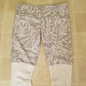 Alo Yoga Goddess Ribbed Legging in Palm Print
